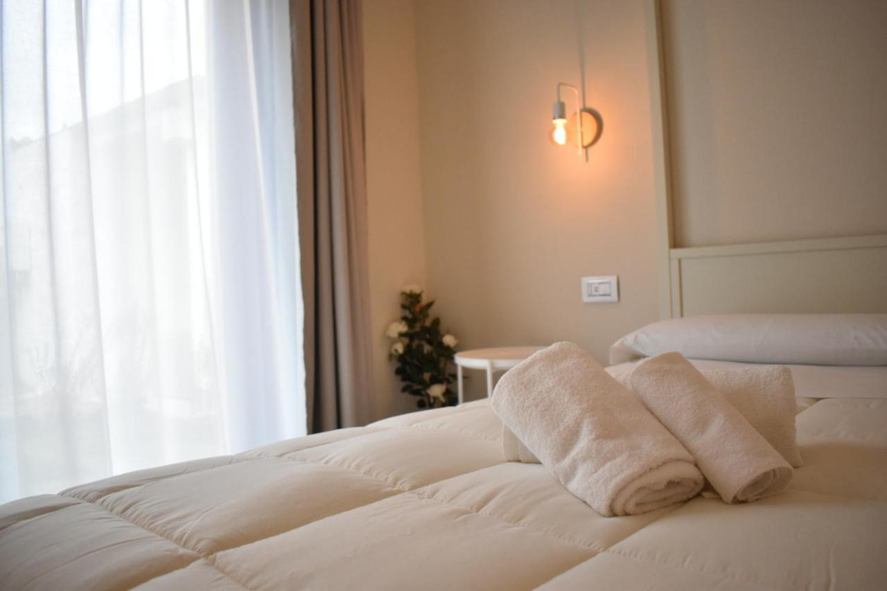 Enjoy Your Stay - Guest House - Olbia Eksteriør billede